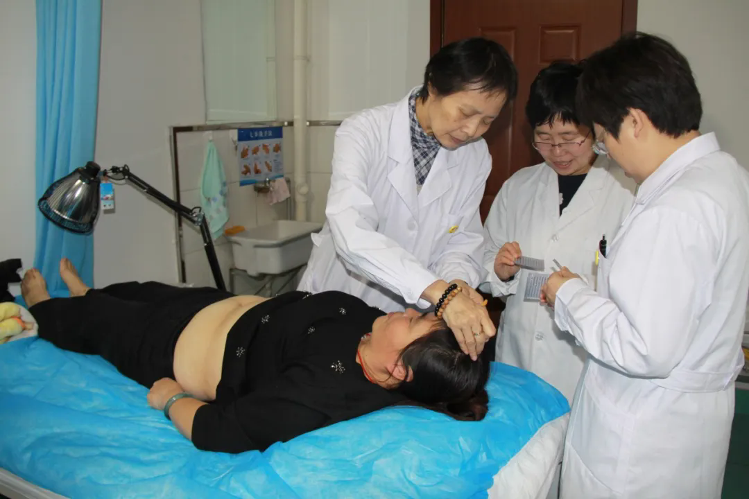 護國寺中醫(yī)醫(yī)院王麗平：能為老百姓服務是件很幸福的事！