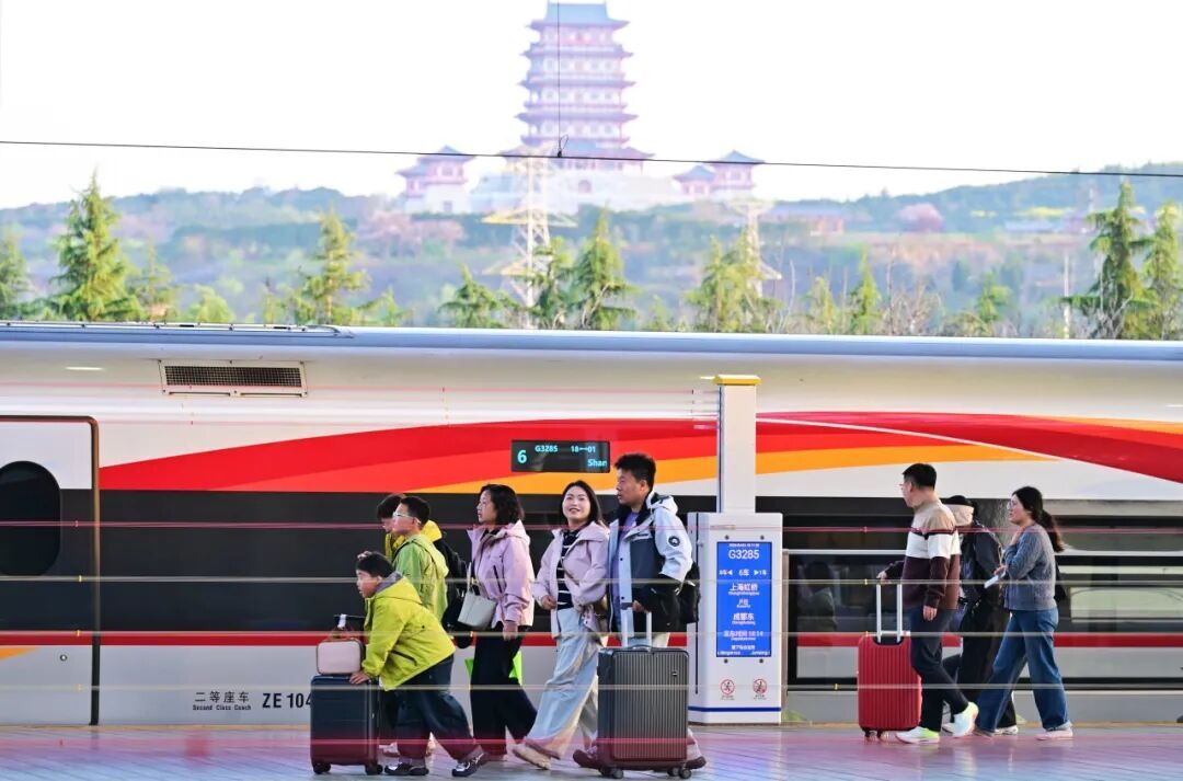 鐵路清明假期運(yùn)輸今日啟動