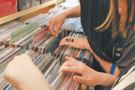 當(dāng)書店不止于書 北京一年新開百余家 面貌多樣業(yè)態(tài)多元