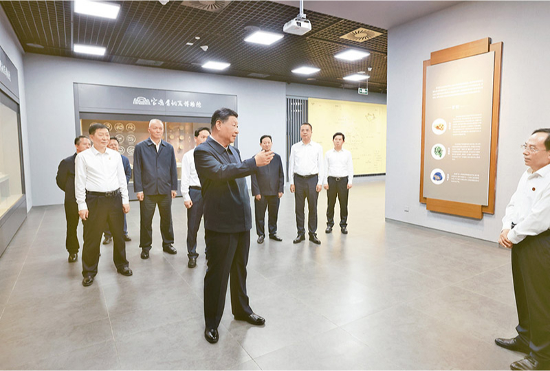 2024年9月10日，中共中央總書記、國家主席、中央軍委主席習(xí)近平在前往甘肅考察途中，來到陜西省寶雞市參觀寶雞青銅器博物院。