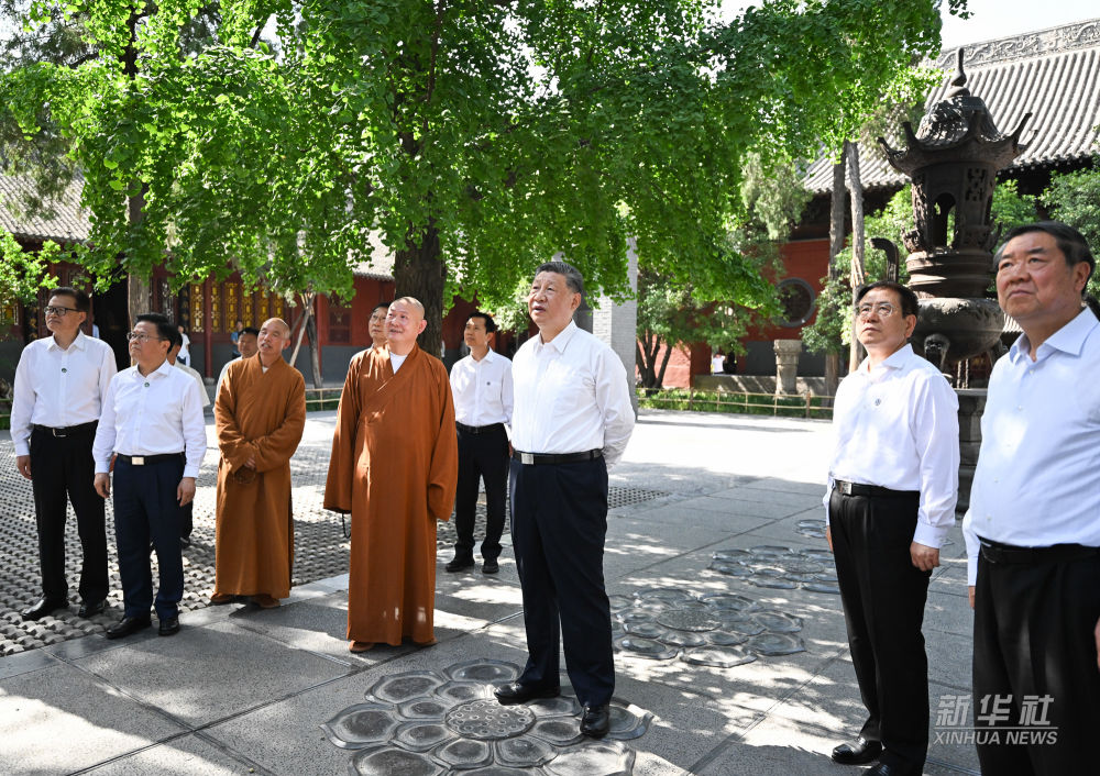 習(xí)近平在河南洛陽(yáng)市考察調(diào)研