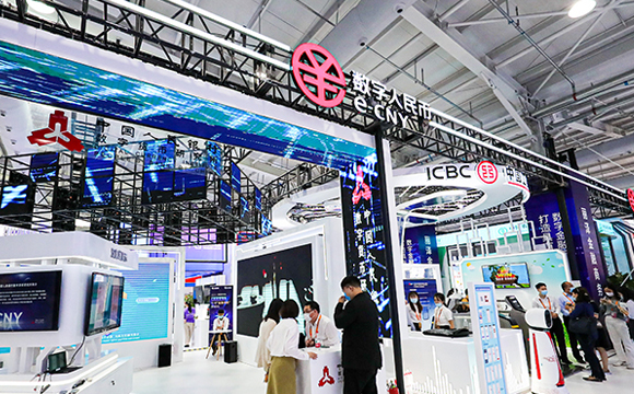 加快補齊設(shè)施短板