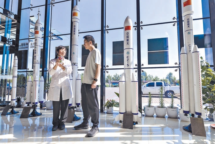 位于通州區(qū)于家務(wù)鄉(xiāng)的神舟綠鵬農(nóng)業(yè)科技有限公司，專(zhuān)門(mén)從事航天育種技術(shù)研發(fā)、新品種培育和產(chǎn)業(yè)示范推廣。