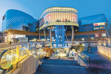 如今，潞城鎮(zhèn)東夏園路口已建起萬象匯商場。