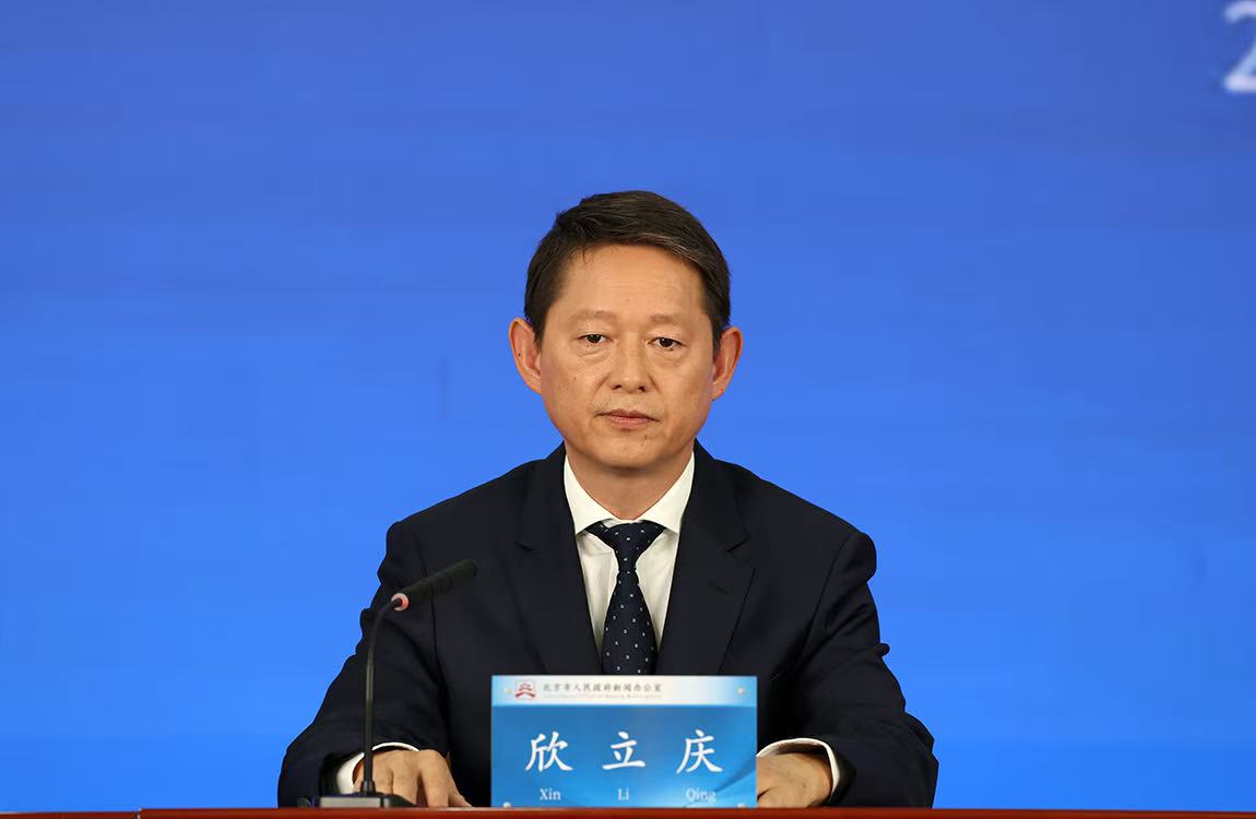 京密快速路也就是京密一期今年7月份已經(jīng)通車了，通車后社會(huì)反響積極，那請(qǐng)問京密二期和三期現(xiàn)在進(jìn)展怎么樣了，開通后又會(huì)對(duì)北部地區(qū)有哪些提升呢？