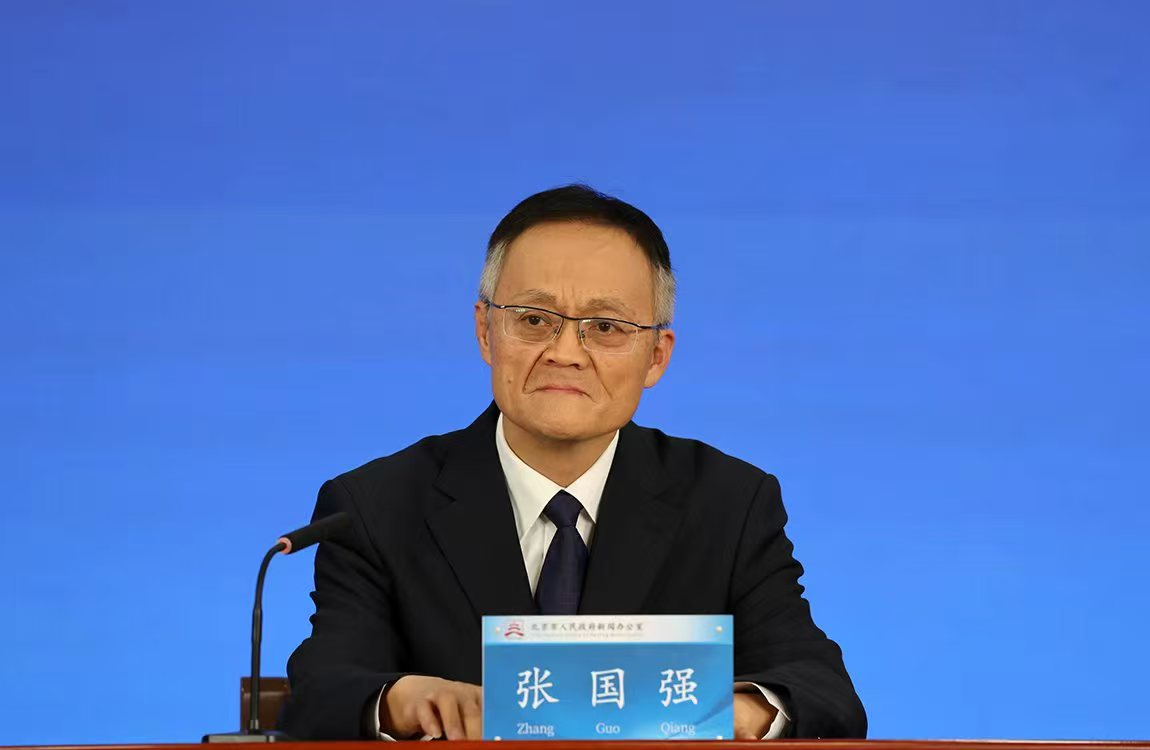 北京市司法局在推進(jìn)行政復(fù)議工作深入發(fā)展，更好發(fā)揮行政復(fù)議化解行政爭(zhēng)議主渠道作用上有哪些工作舉措？