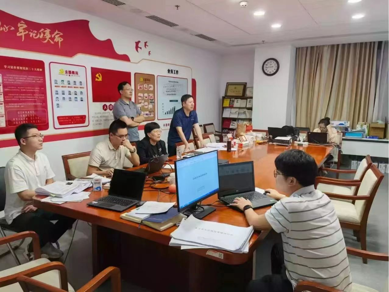 北京市發(fā)展和改革委員會(huì)“23·7”特大暴雨洪澇災(zāi)害災(zāi)后恢復(fù)重建工作青年突擊隊(duì)