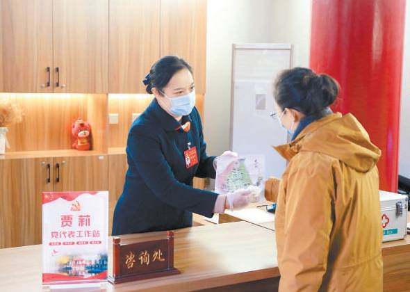 建好“一室一站” 架起黨和群眾連心橋