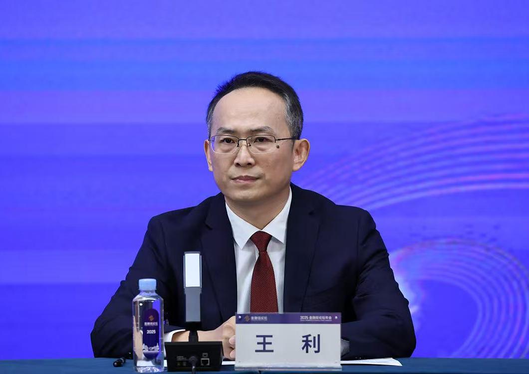 中國證監(jiān)會(huì)在支持北京建設(shè)國家金融管理中心方面開展了哪些工作？